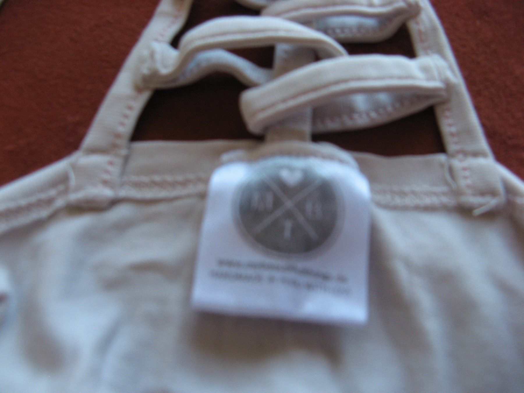 Top: Tanktop MBT Gr. M – Usato da Zürich venduto da apil 6