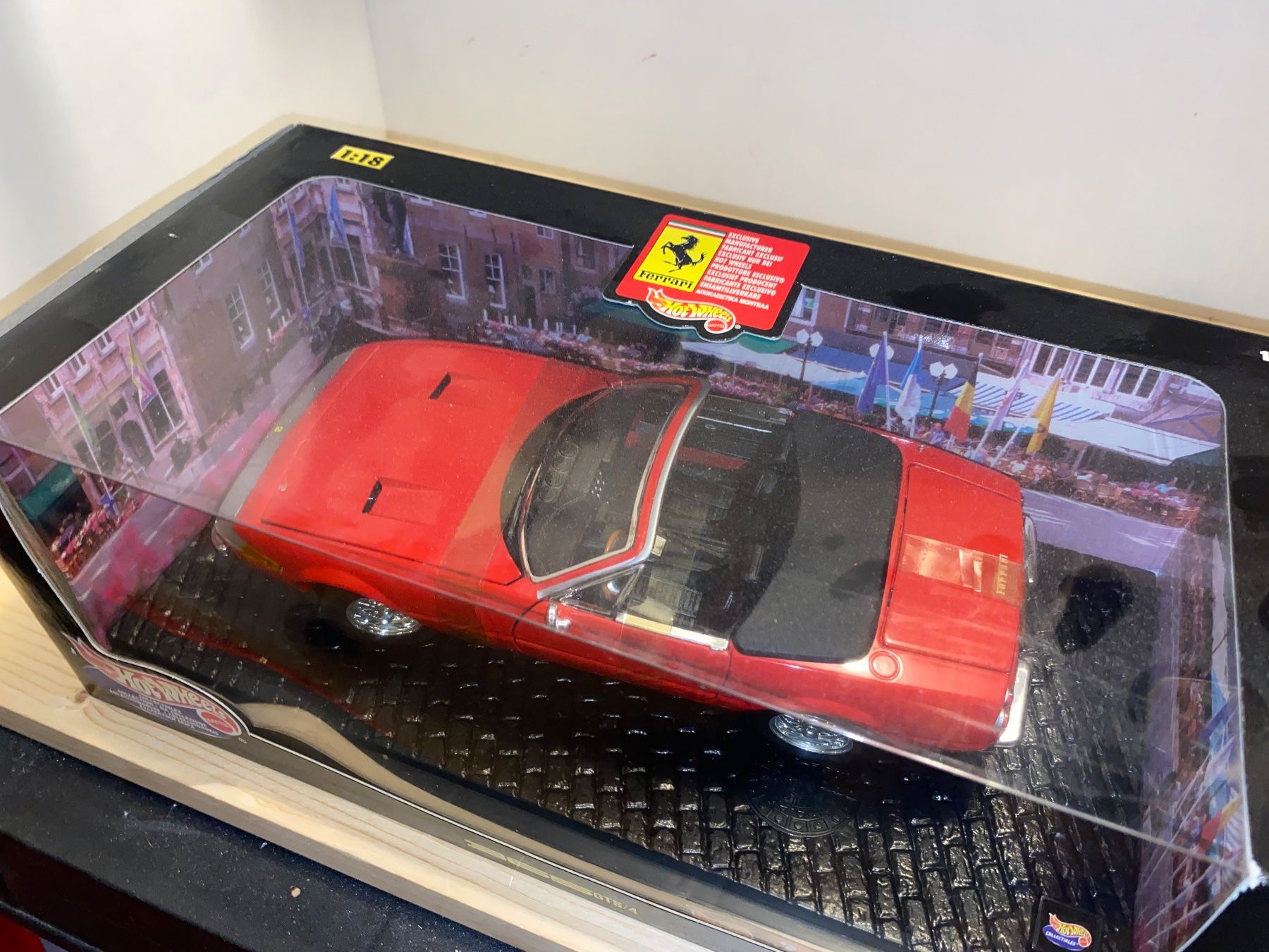 Ferrari Modellini d'auto: Ferrari 365 GTS/4 1/18 – Nuovo (secondo la descrizione) da Wohlen AG venduto da PrivatSammlung 2