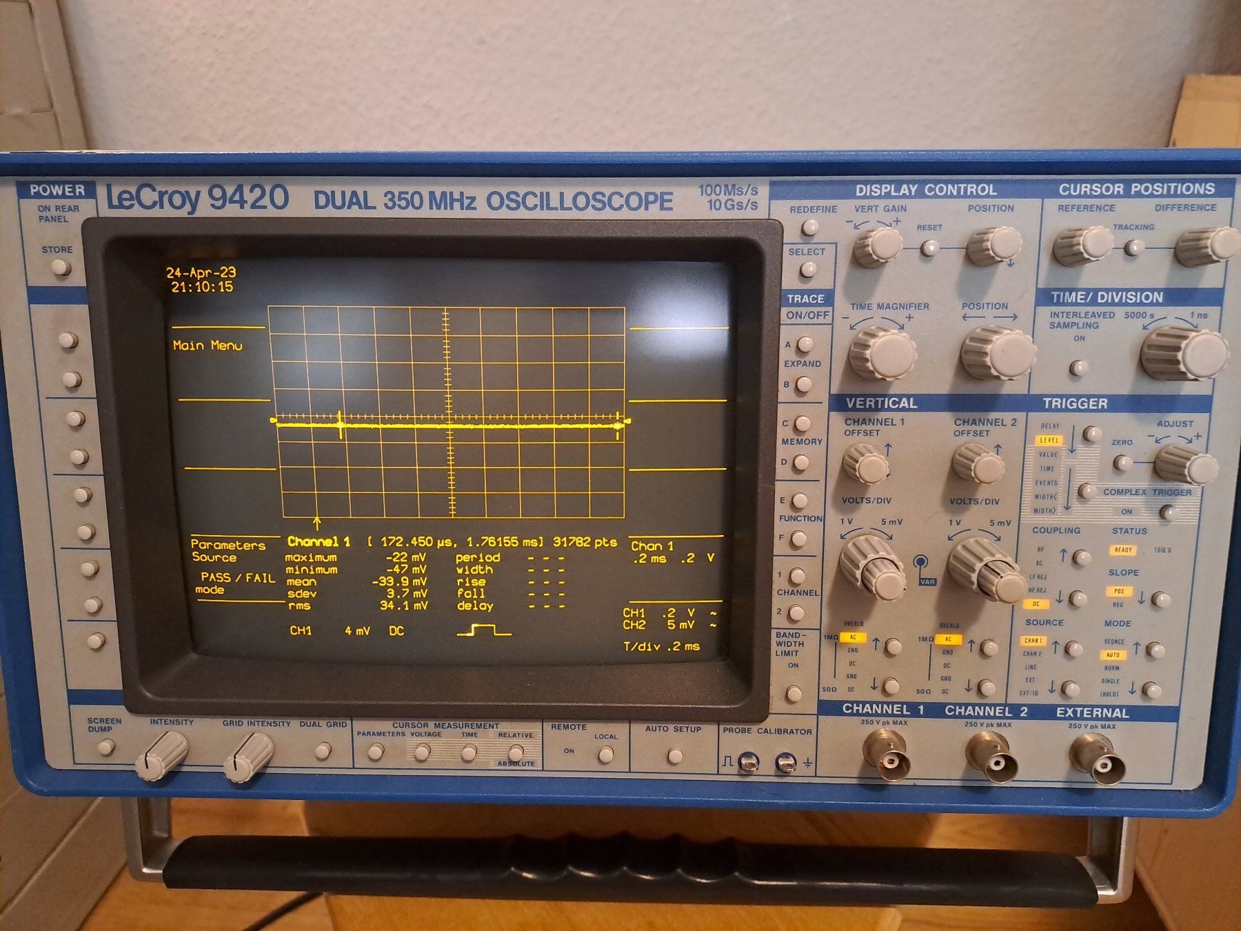 Messen: LeCroy 9420 Dual 350MHz Oscilloscope – Gebraucht aus Rieden AG von
