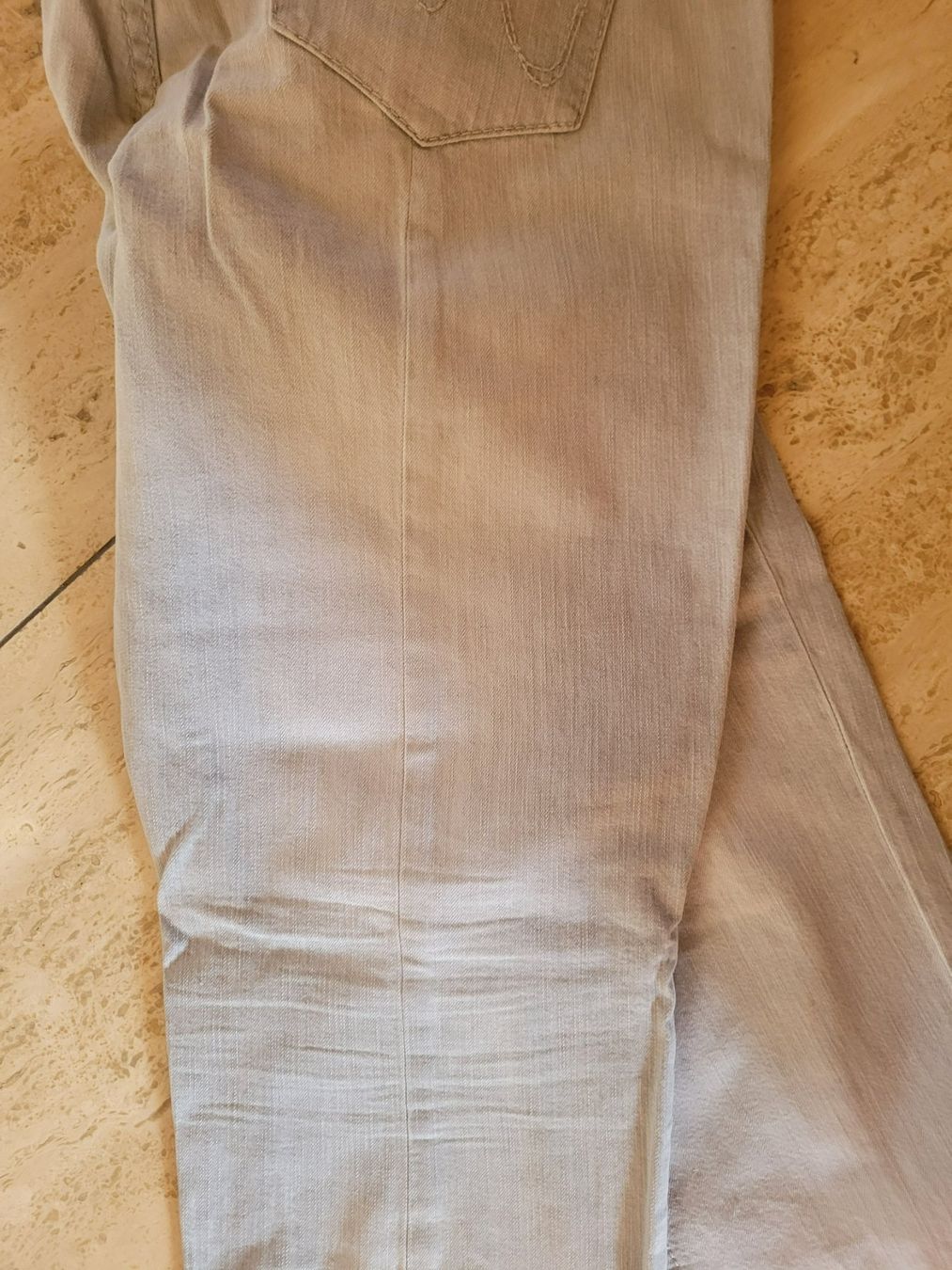 Marc Cain Jeans: MARCCAIN_Jeans Gr. 4, hellgrau – Gebraucht aus Auslikon von hera8331 2
