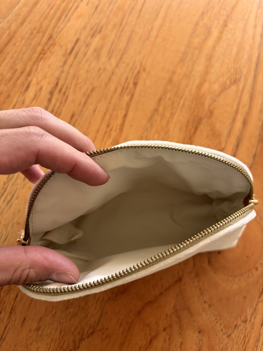 Dior Taschen für Damen: Dior Velvet Cosmetic Bag  – Neu (gemäss Beschreibung) aus Zürich von Grothschild 4