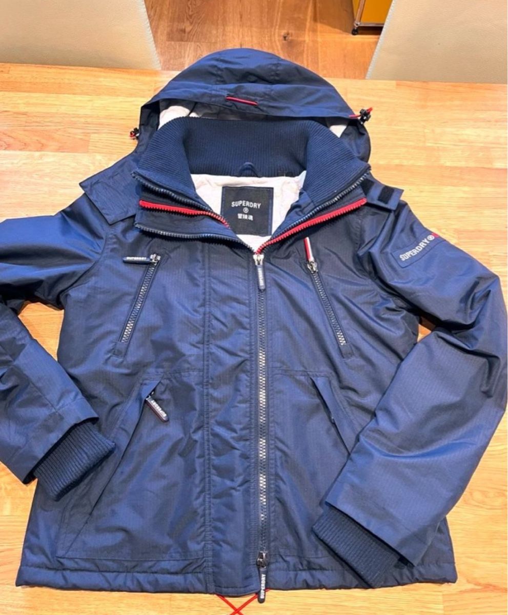 Superdry Giacche: Superdry Jacke – Nuovo (secondo la descrizione) da Pieterlen venduto da l.pro6 1