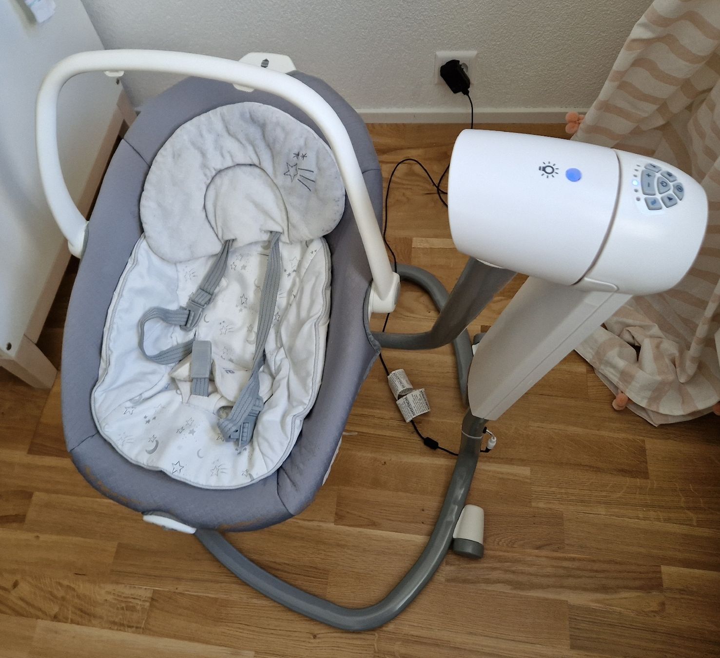 Joie Sdraiette & Sdraiette a dondolo: Babyschaukel Serina™ 2in1 – Usato da Gerlafingen venduto da Granini 1