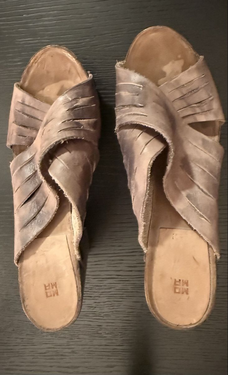 Moma Damenschuhe: Moma Clog-Sandalen  – Gebraucht aus Küsnacht von cri_ngg5 3