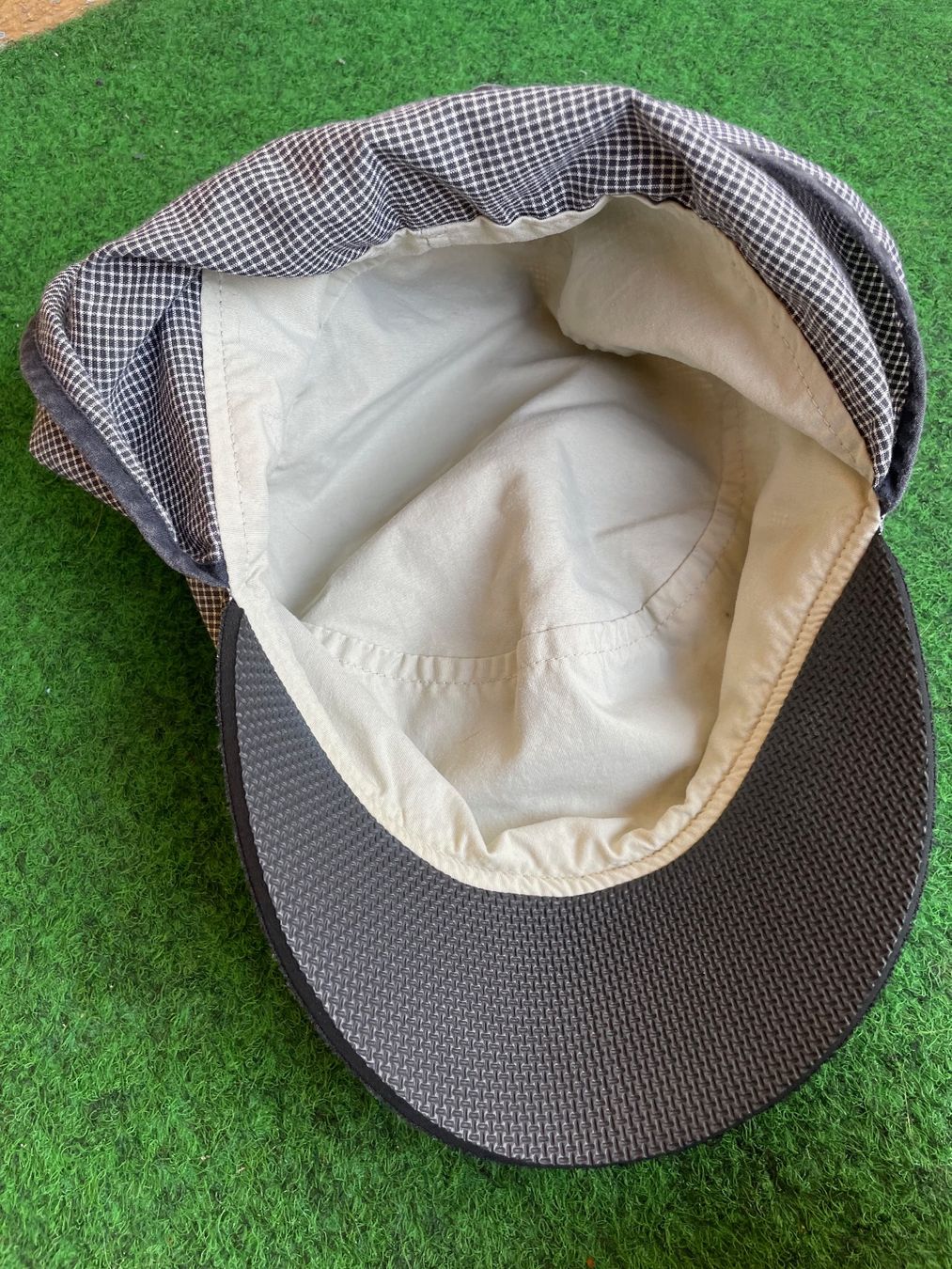 Copricapi, berretti & cappellini: Chaskee Trekking Cap – Usato da Zürich venduto da le_souk 4
