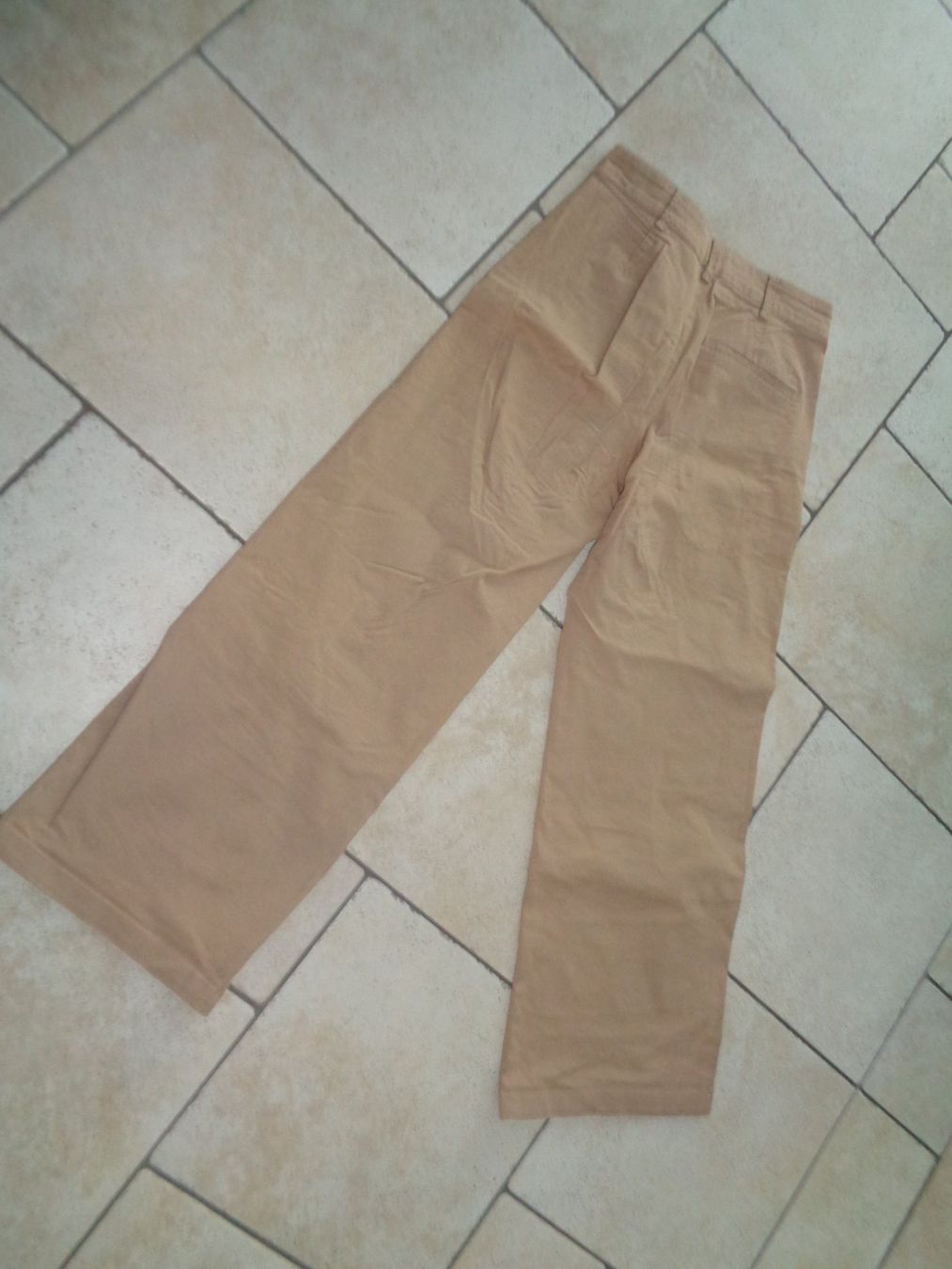 Bershka Pantaloni: Hose  Bershka  Grösse 36 – Usato da Kreuzlingen venduto da Robi-2003 3