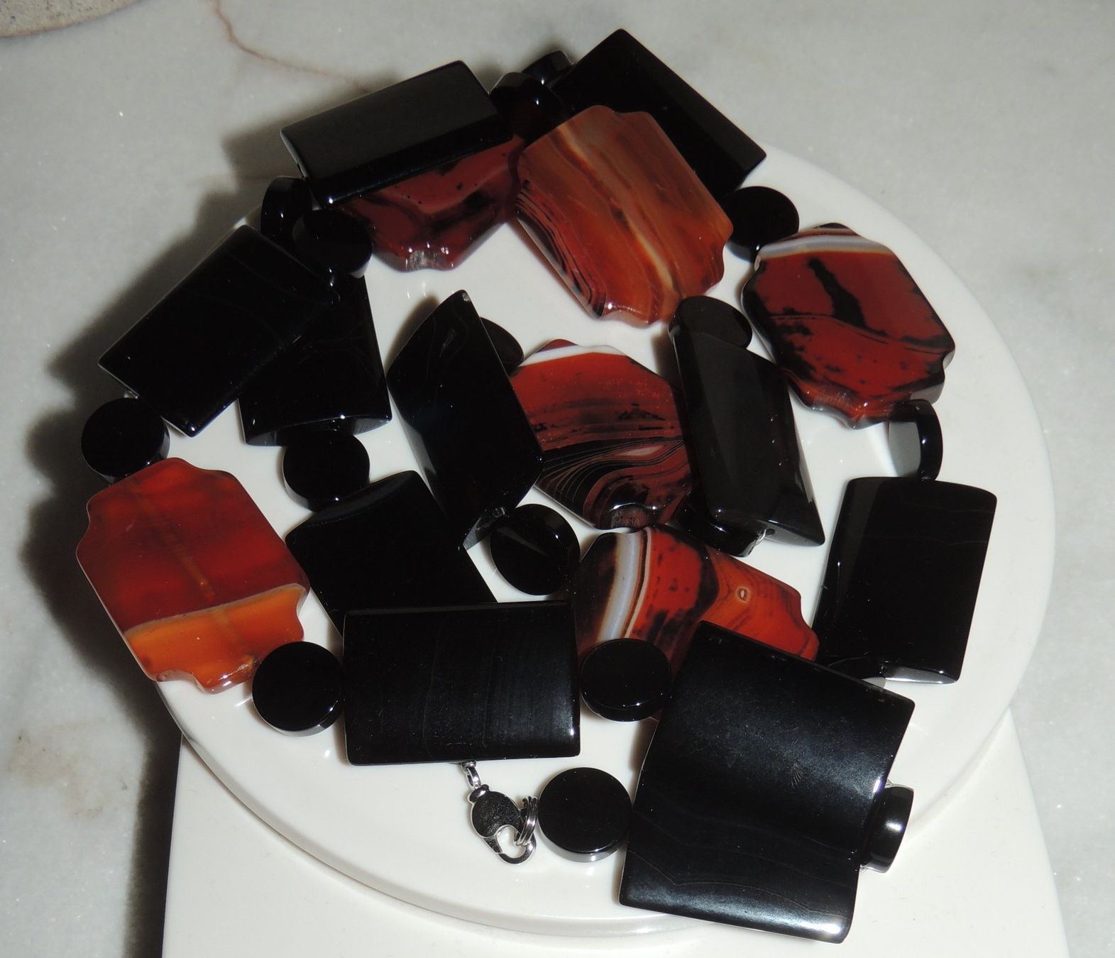 Catenine: EXKLUSIVE KETTE ONYX JASPIS "STATEMENT" 253 G 90 CM NEU – Nuovo (secondo la descrizione) da Au ZH venduto da FashionConsultant 2