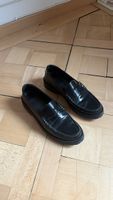 Saint Laurent Loafers black 39