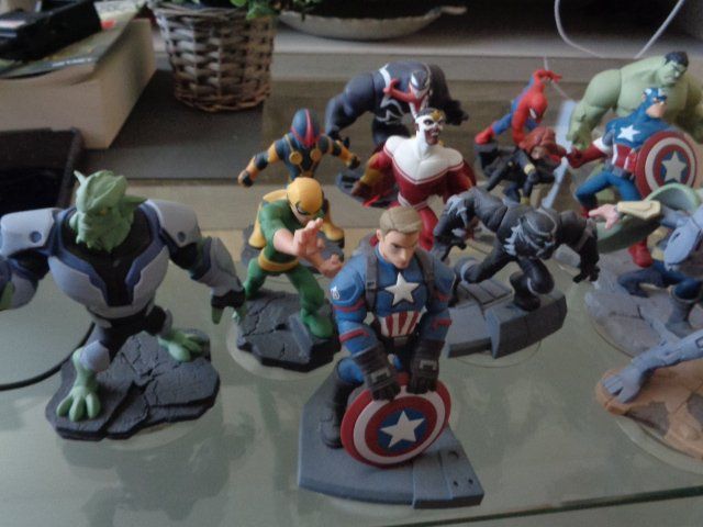 Disney Giochi: Ps4 Disney Infinity Marvel Super Heros – Usato da sargans venduto da Angamar 2