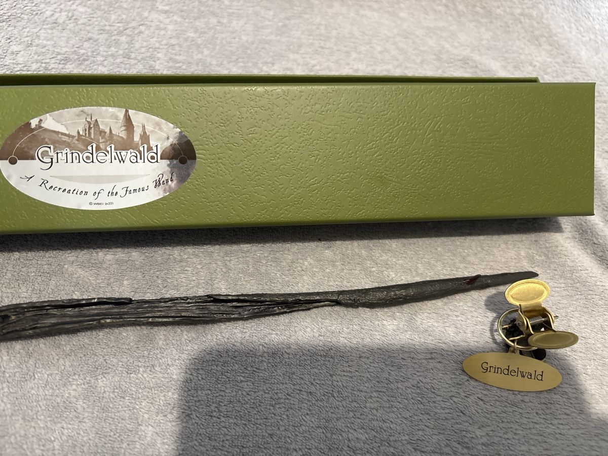 Statuette: Zauberstab Harry Potter Grindelwald Neu mit Box – Nuovo (secondo la descrizione) da Zürich venduto da zimtstern45 2