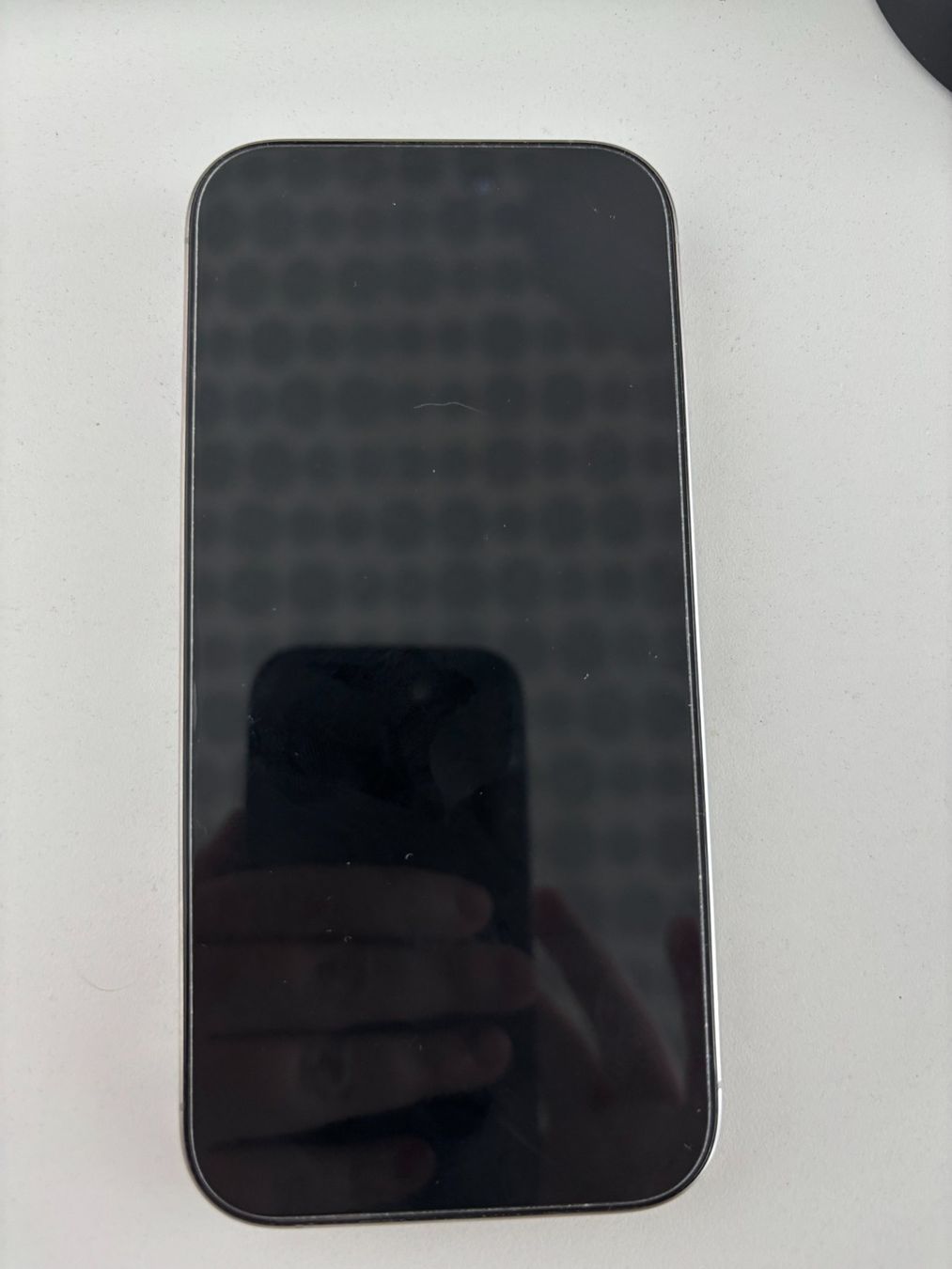 Apple Portables: Iphone 16 Pro – D'occasion à Basel par lau_7lkr 1
