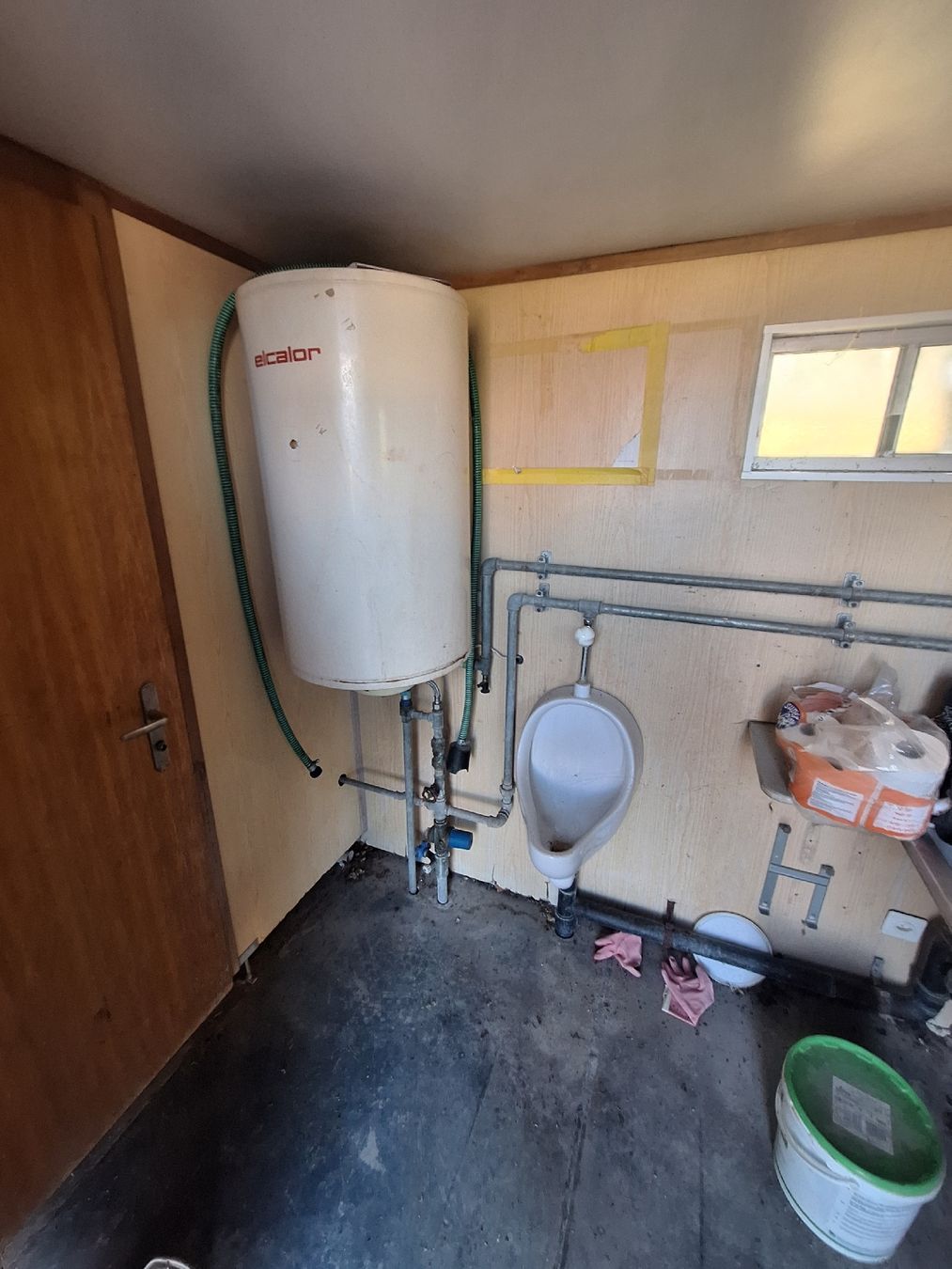 Contenitori edile: à vendre container toilette  – Usato da Troistorrents venduto da Marie_anna_vs 3