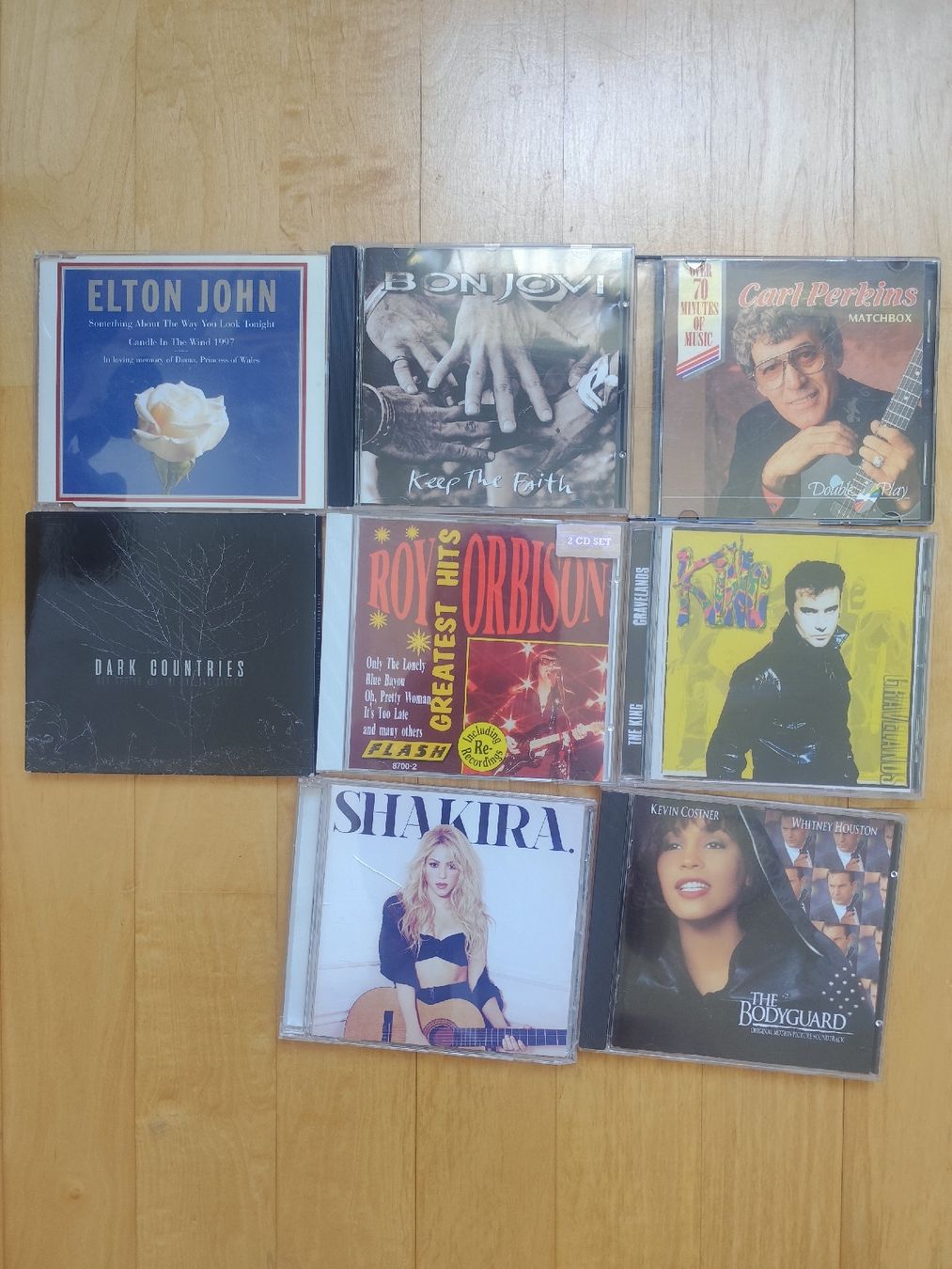 CD: Diverse CDs – Usato da Zürich venduto da Claudia_Zueri