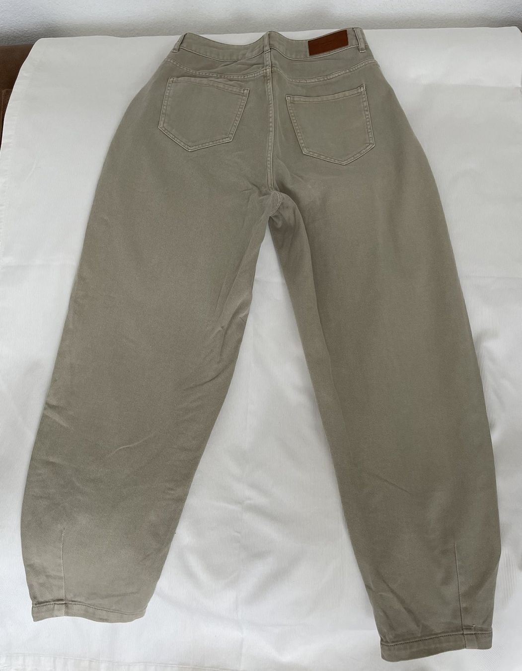Vero Moda Jeans: Jeans AWARE by Vero Moda, beige, Gr. XS – Neu (gemäss Beschreibung) aus Chur von Zido 2