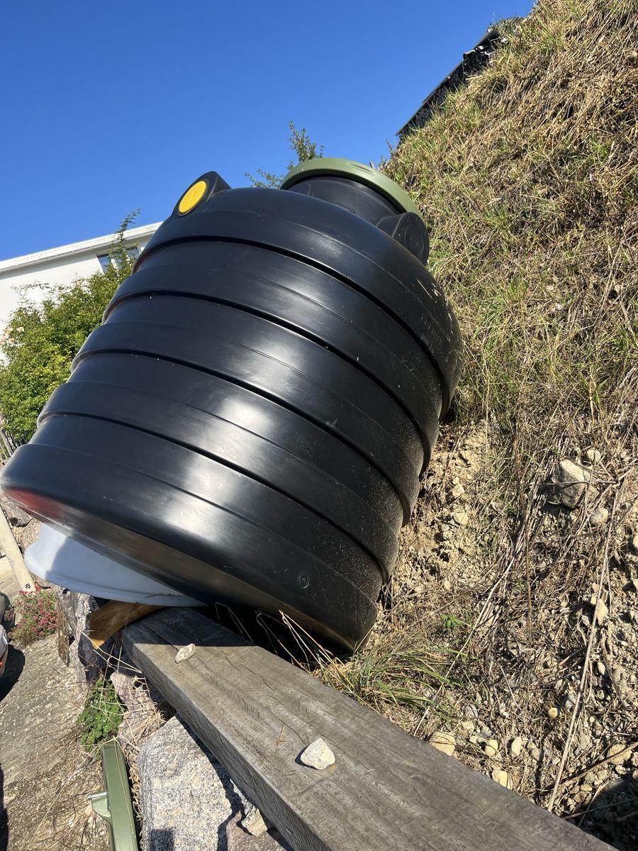 Abbeveratoi e trogoli: Tank 1000 Liter – Nuovo (secondo la descrizione) da waltalingen venduto da Feeco 1