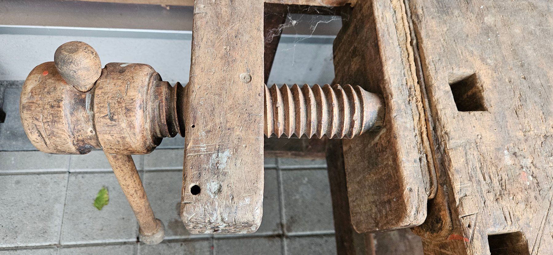Banchi da lavoro: antiker hobelbank – Usato da ZIHLSCHLACHT venduto da Raja9 6