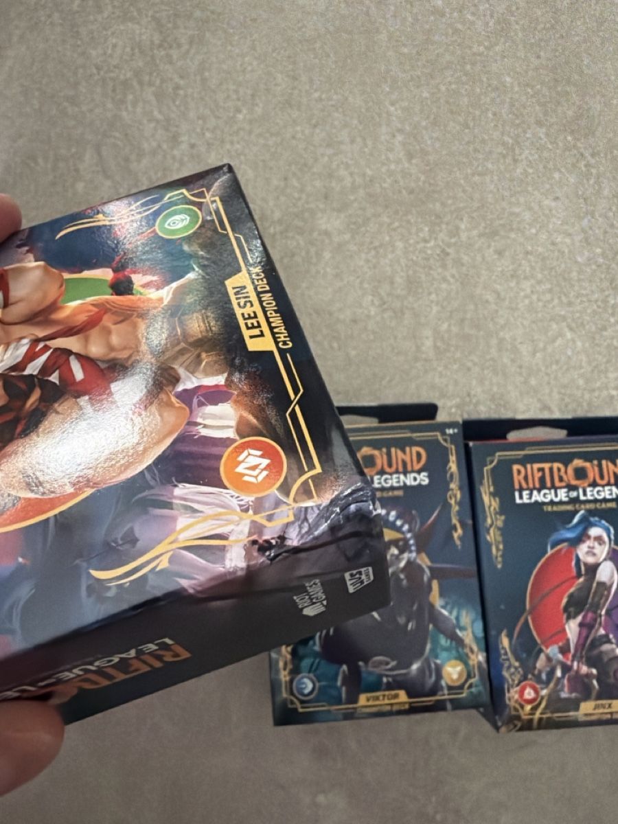 Cartes à collectionner: Riftbound champion decks lee sin viktor jinx – D'occasion à Massagno par pokecoach 2