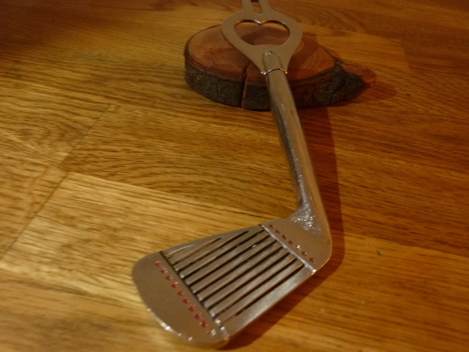 Flaschenöffner & -verschlüsse: Schöner Flaschenöffner Golfschläger – Gebraucht aus Hochfelden von swissice 2