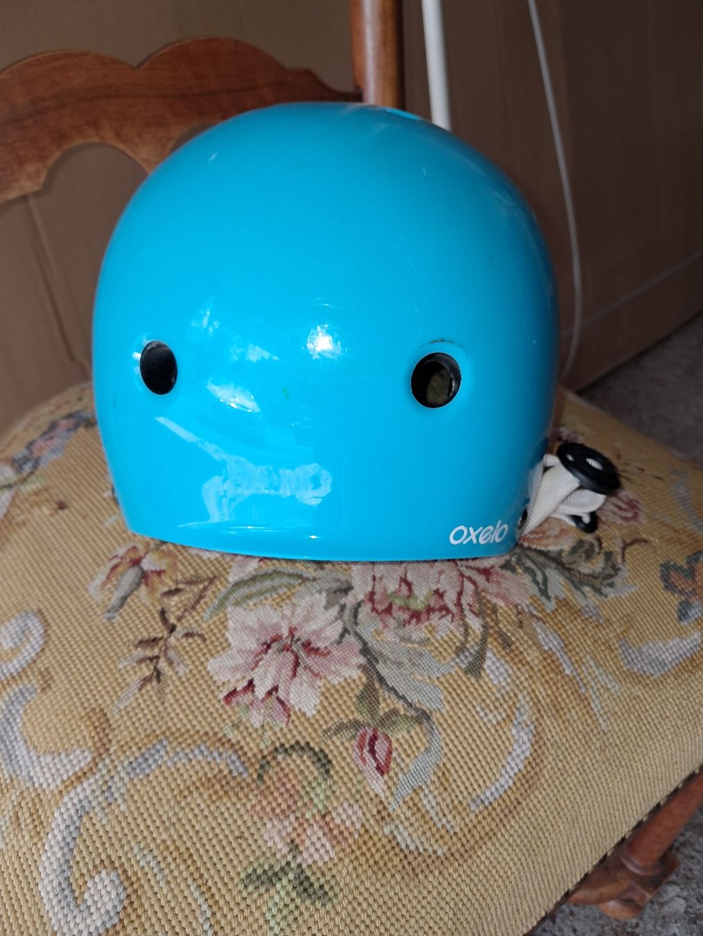 Oxelo Caschi: Casque vélo enfant oxelo – Usato da Le locle venduto da juliensaran 2