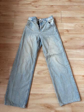 Jeans MNG weit Beine hellblau Grösse 34 neu