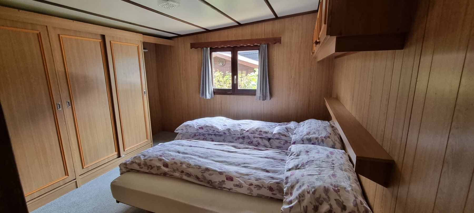 Mobilhome: Mobilhome de style chalet - Camping Robinson, Granges/Sierre – Gebraucht aus Granges VS von jer_n2b7 5