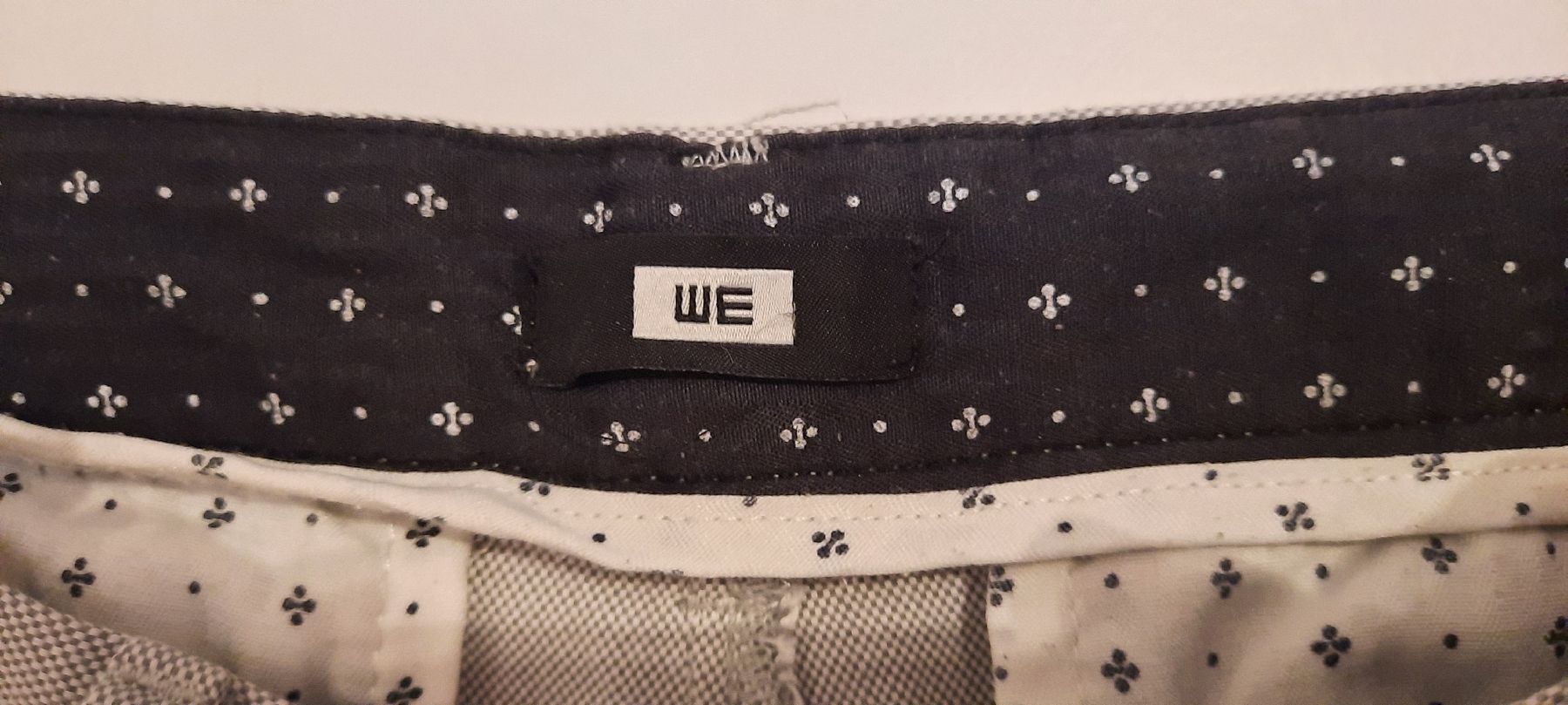We Hosen: ***WE*** Chinohose grau 31/34 – Gebraucht aus Wädenswil von H2H_Secondhandshop 3