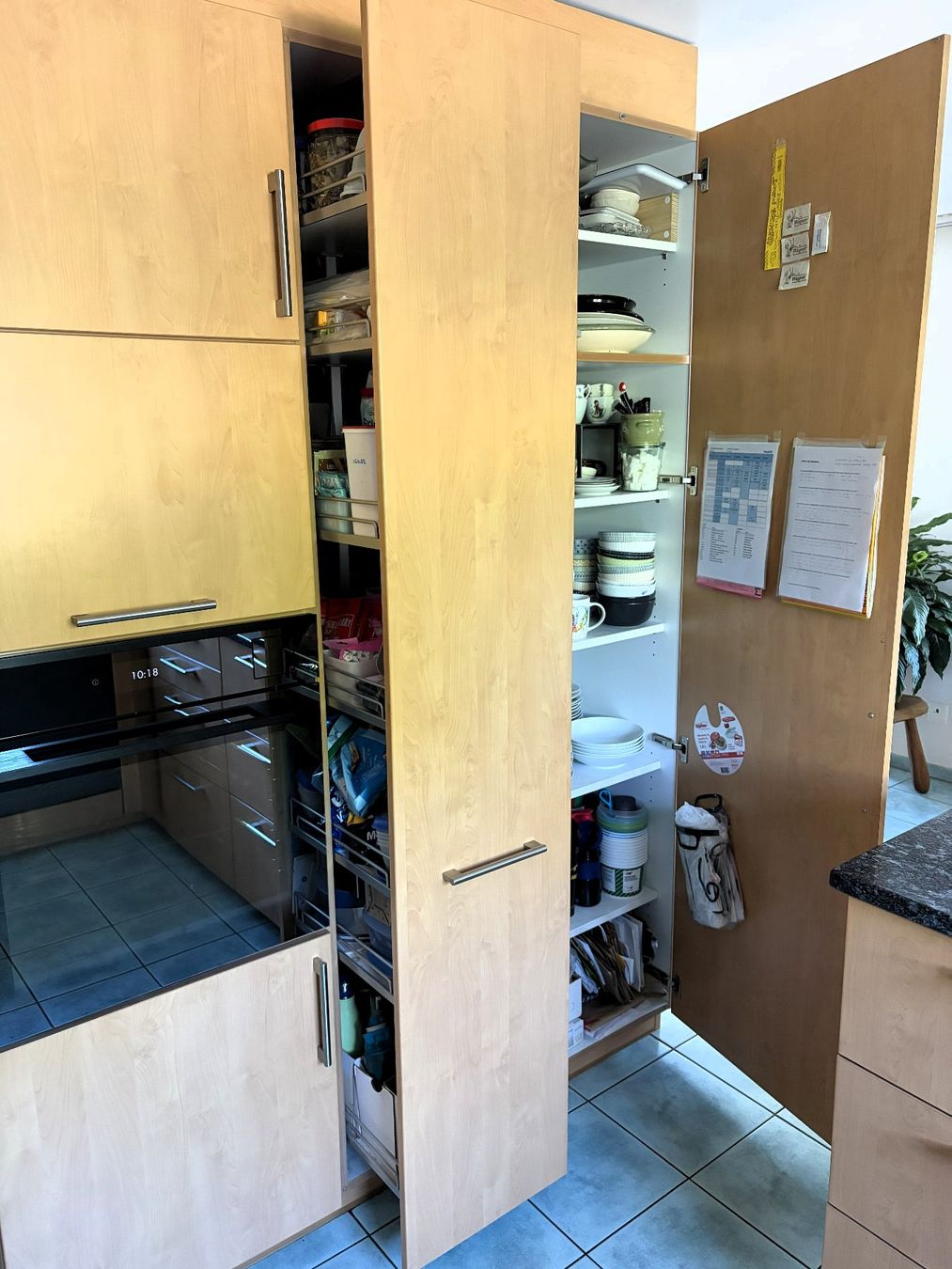 Cucine complete: grosse Einbauküche – Usato da Engelburg venduto da goldfischli02 6