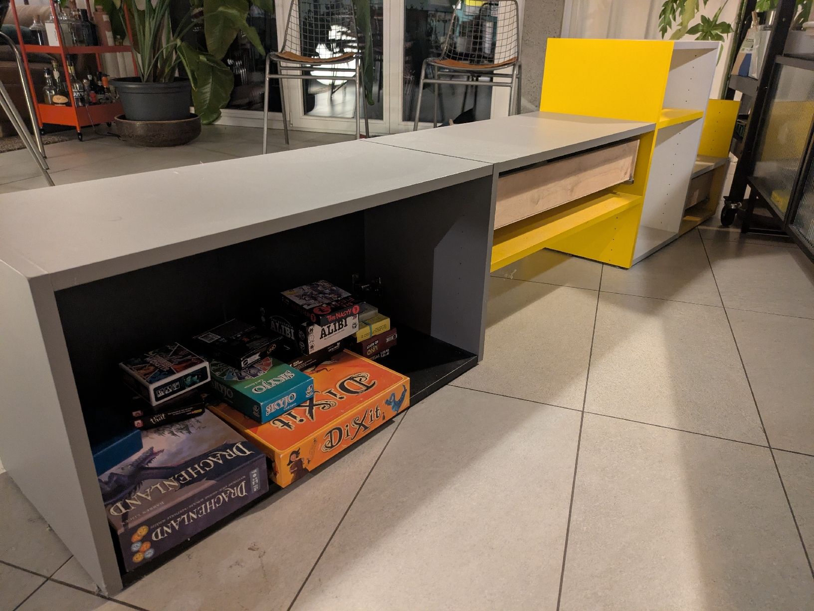 Mobili TV: Sideboard / TV-Möbel – Usato da Lenzburg venduto da Thoimes 1