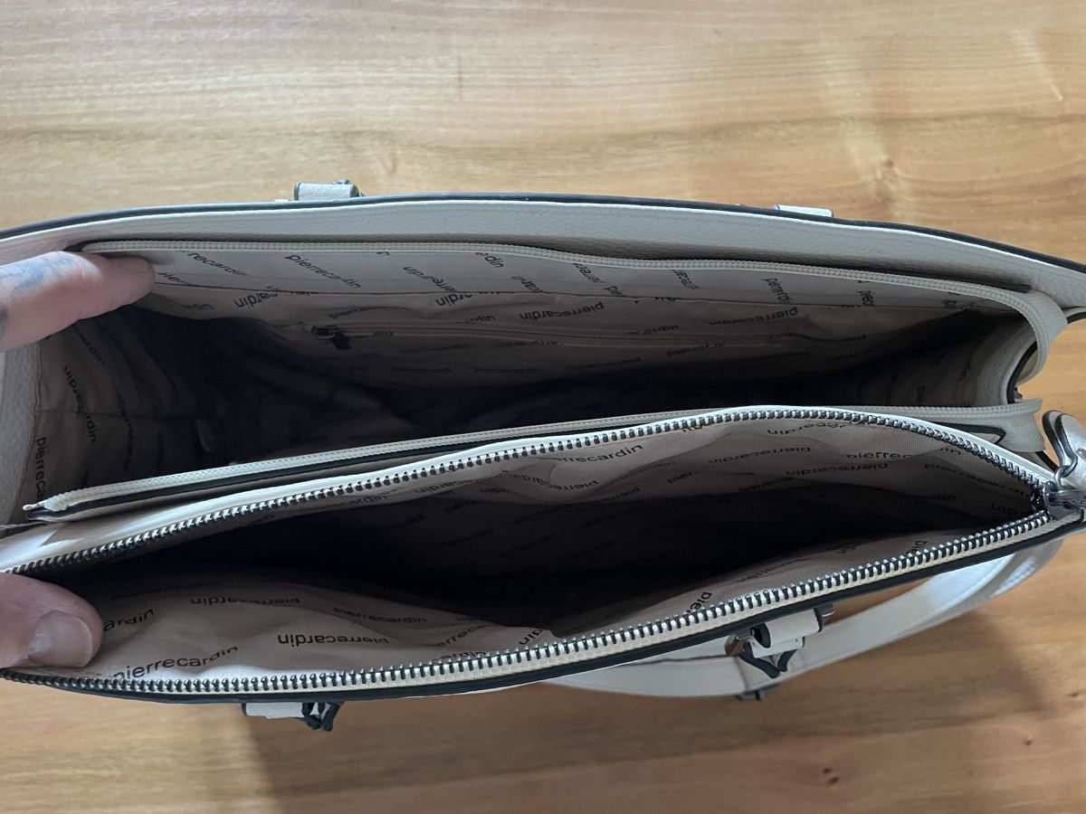 Borse da donna: Handtasche  – Usato da Altstätten SG venduto da Nik2009 1