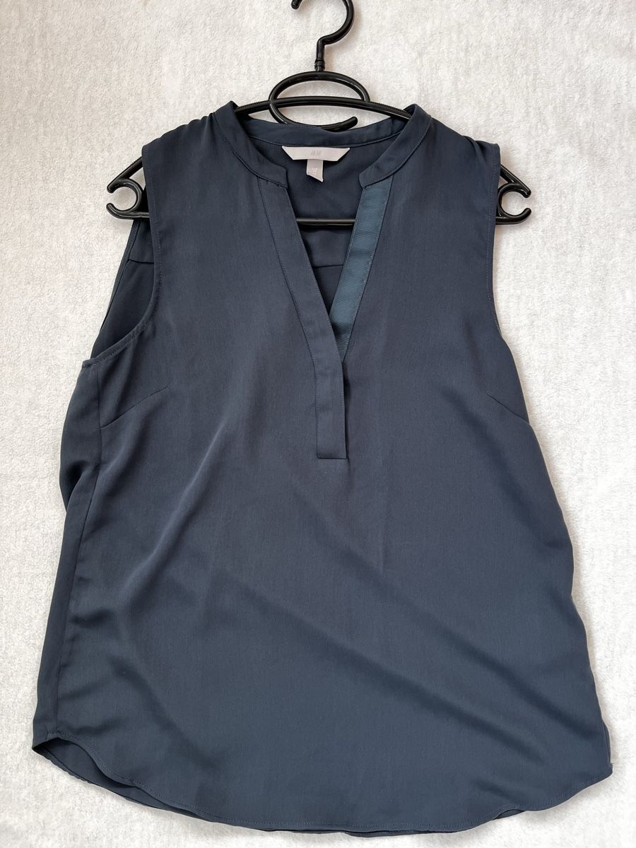 H&M Tops: Top vert pétrole H&M taille 38 – D'occasion à Romont FR par cat_j6ww