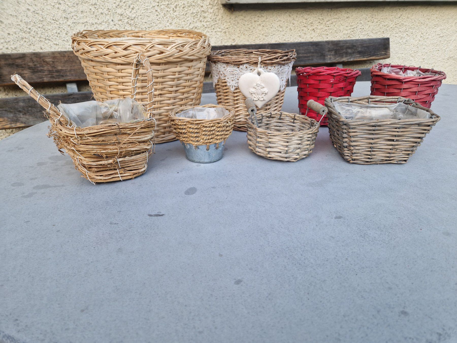 Vasi per fiori: Blumentöpfe, Hängekorb, Körbe, Deko – Usato da Triengen venduto da KittyKat6 7