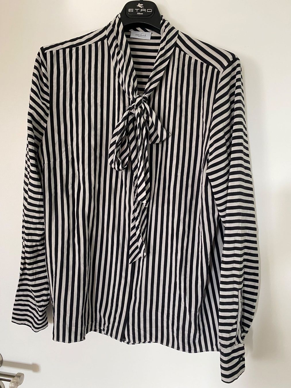 Van Laack Camicette: VAN LAAK Seidenbluse mit Schluppe - Vintage – Usato da Besazio venduto da lionheart63
