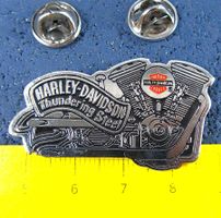 HD HARLEY-DAVIDSON PIN GEPRÄGT "THUNDERING STEEL" GESTEMPELT