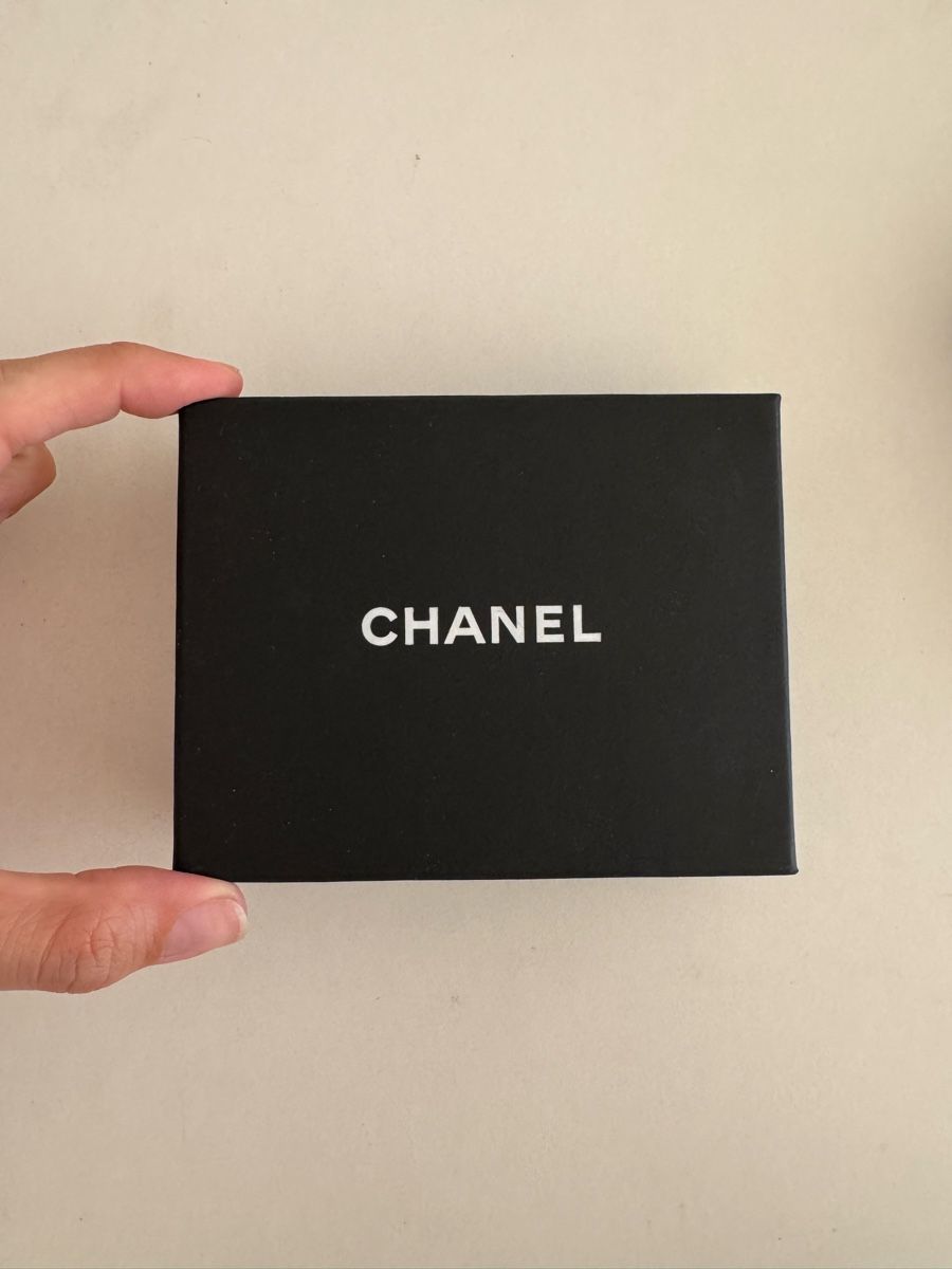 Portagioie: CHANEL black box with pouch good condition – Nuovo (secondo la descrizione) da Zürich venduto da brandy9