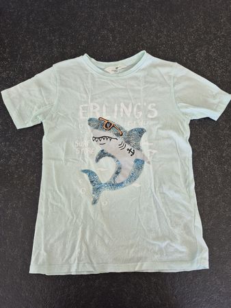 T-Shirt für Jungs, Gr. 134/140, mit Wendepailletten, wie neu