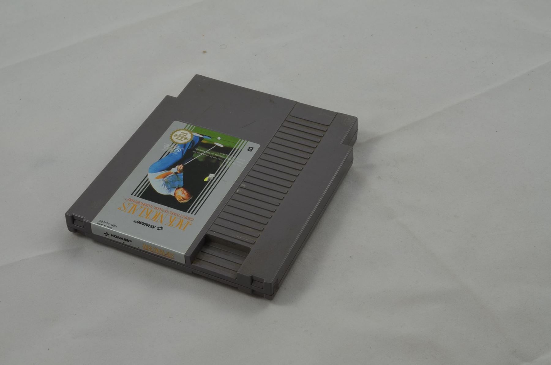 Giochi: Jack Nicklaus NES Spiel – Usato da Buchs AG venduto da SellAndBuyX