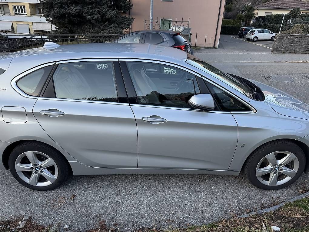 Autos: BMW Active Tourer 225 Xe Ibrida Ottima auto  – Gebraucht aus Giubiasco von zen_9kvk 1