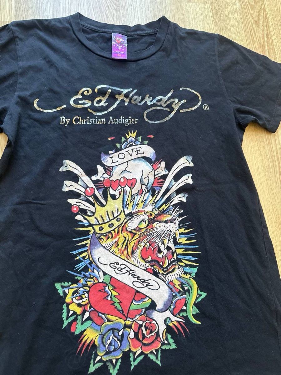 Ed Hardy T-shirt: Ed hardy T-shirt  – Usato da Pfäffikon ZH venduto da Nataliia. 1