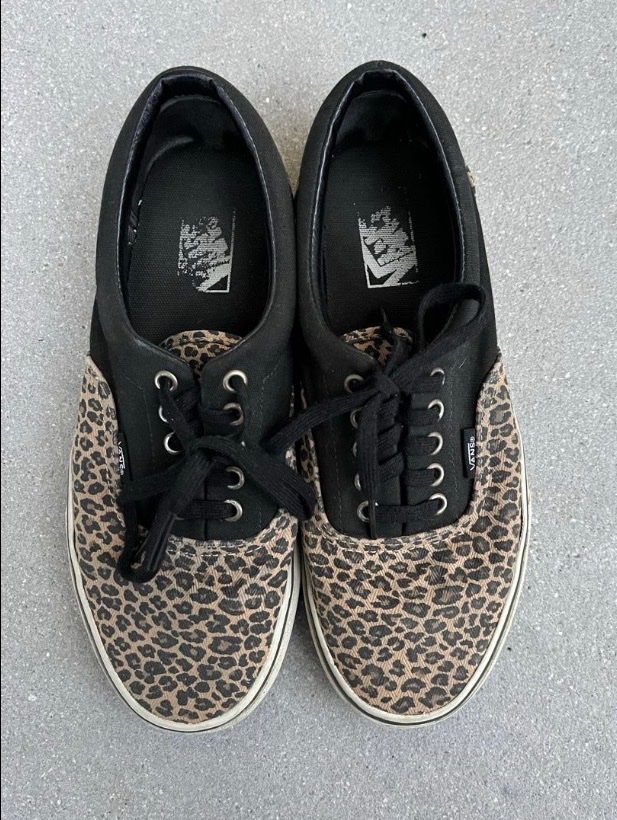 Vans Herrenschuhe: Vans Lepoard 10 – Gebraucht aus Uster von Usterhalde