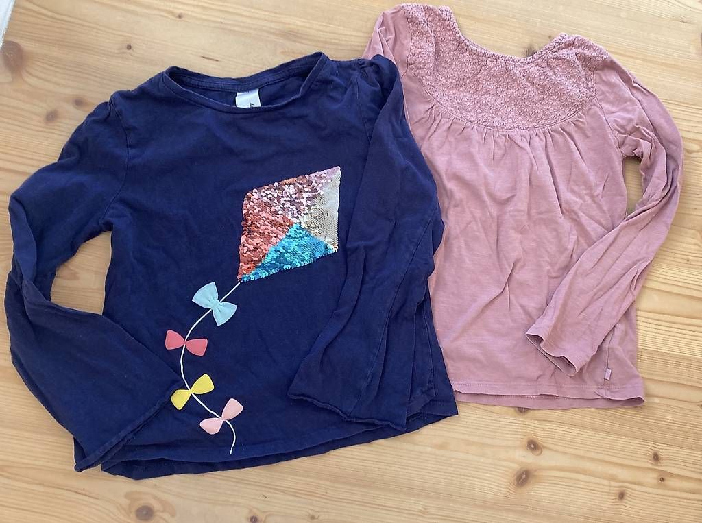 Lotti & Set di vestiti: Langarm Oberteile Gr.140 – Usato da Brunnadern venduto da Bumlebee