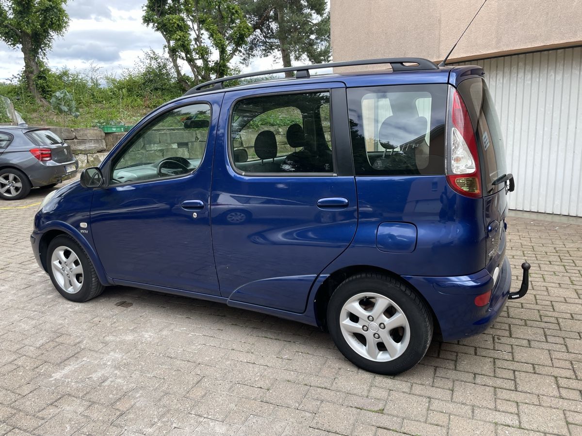 Condizionatori: Toyota Yaris verso.1.5 – Usato da Corpataux venduto da a_t_dq7j