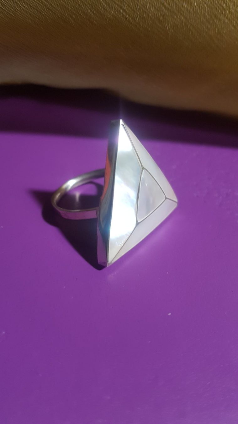Anelli: Schöner Ring echtes Silber bezaubernder Perlmutt 17 mm plus – Nuovo (secondo la descrizione) da Basel venduto da ivoli