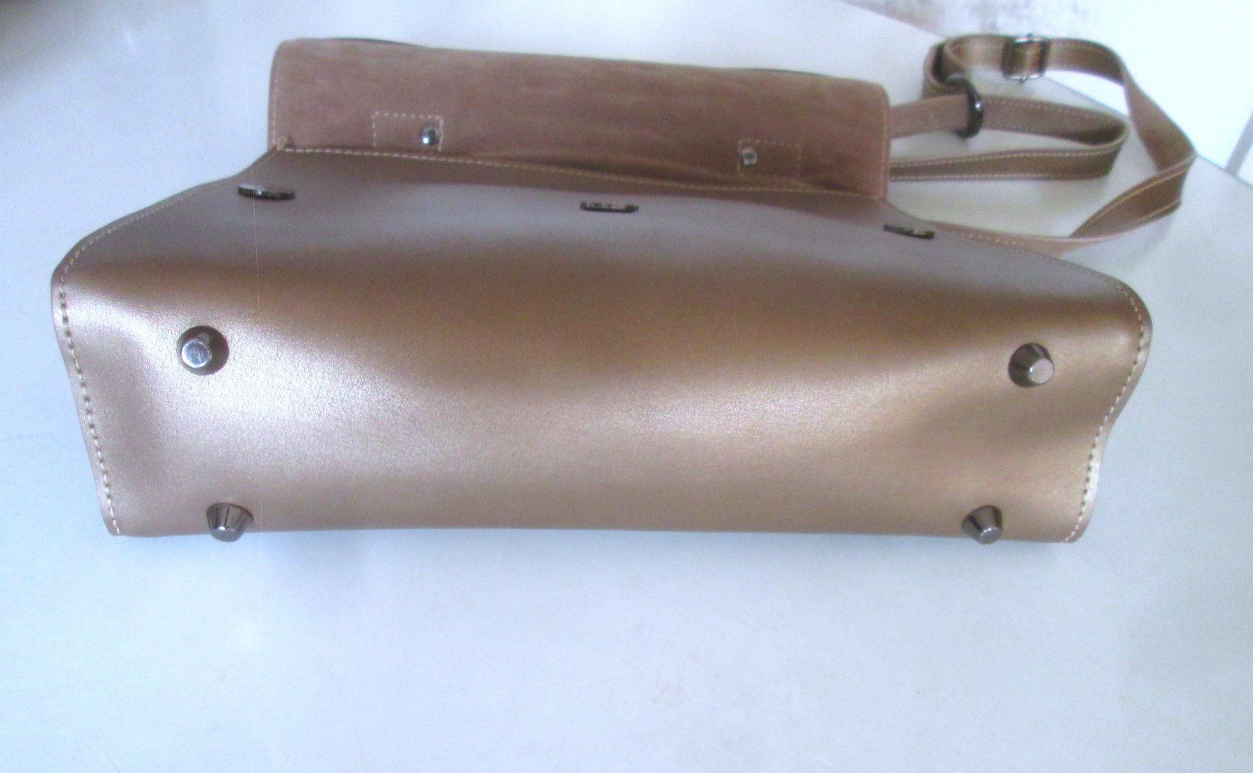 Borse da donna: Tasche L § E London, Chic e Pratique – Usato da Sementina venduto da babucia 4
