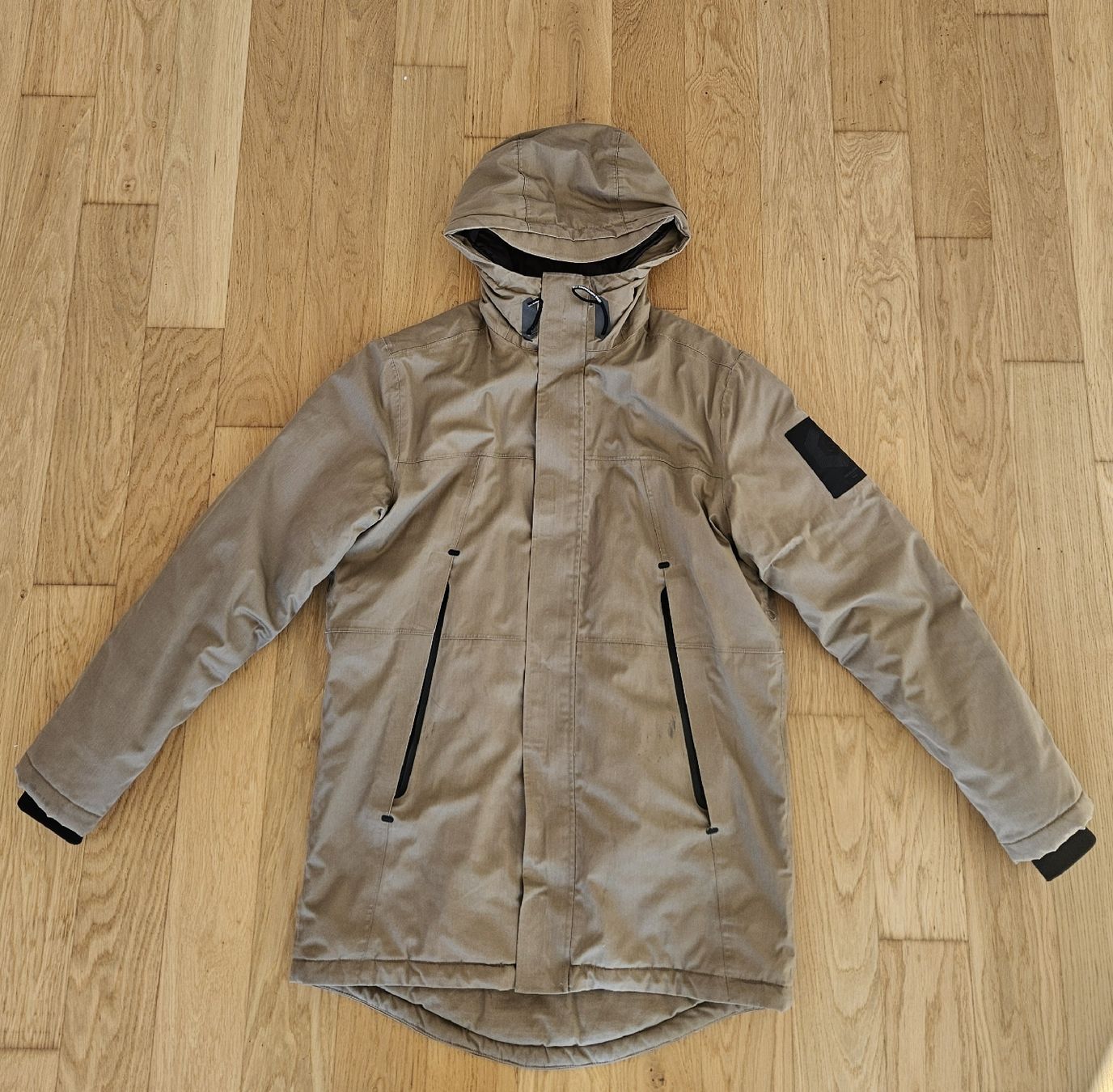 Jack & Jones Vestes: Winterjacke Jack & Jones, Top Zustand, Grösse M – D'occasion à Abtwil AG par Ayline.a8