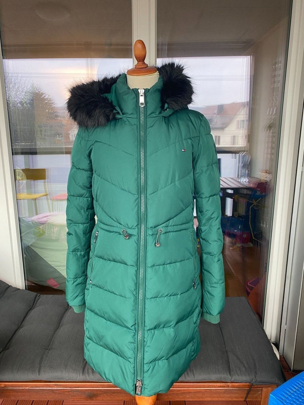 Tommy Hilfiger Cappotti: 🟢Tommy Hilfiger Wintermatel S super warm – Usato da Dübendorf venduto da Levintreyer