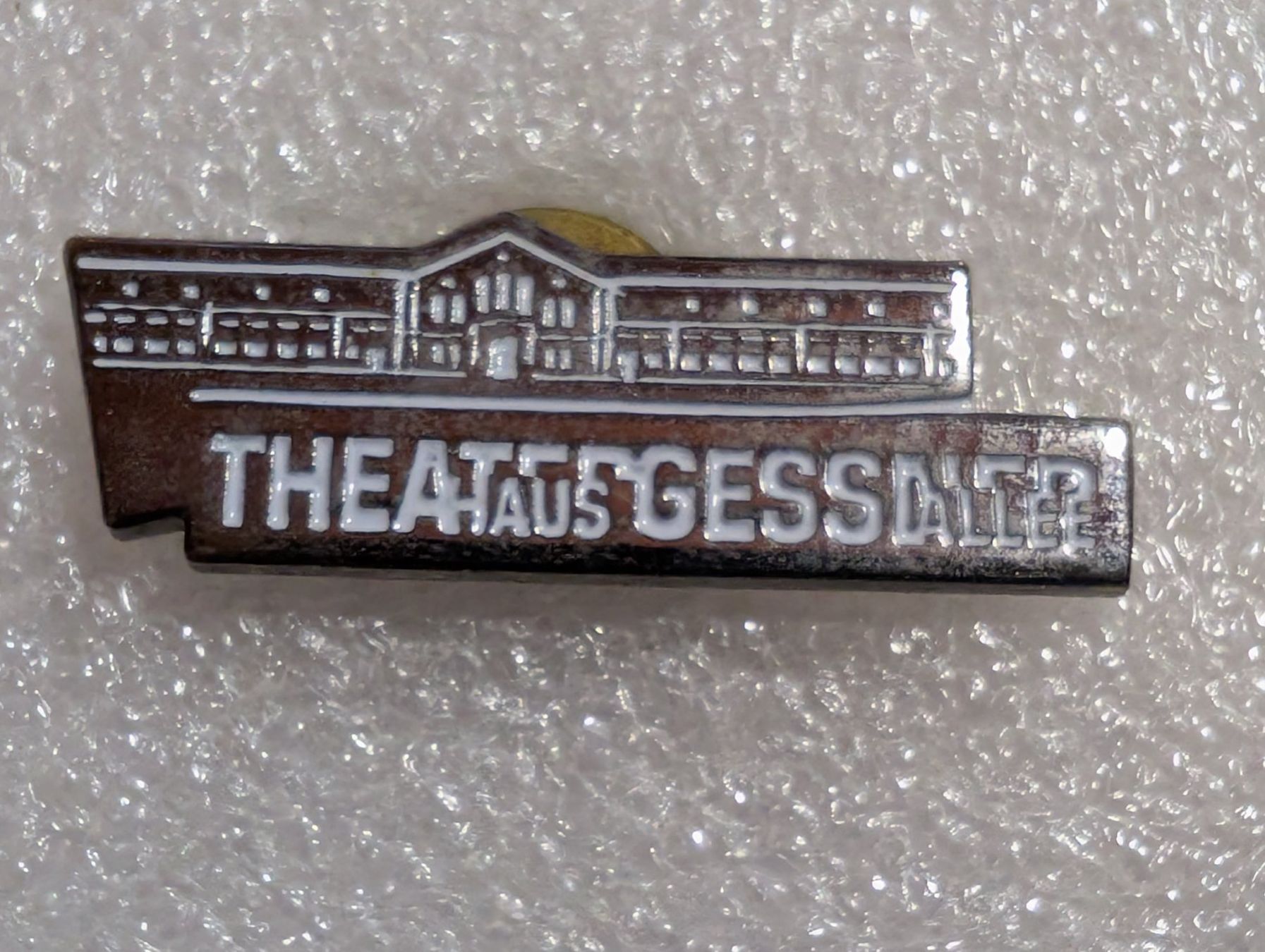 Placchette & Badge: Ansteckpin 285: Theater – Usato da Oppligen venduto da Pin-Fall-Shop