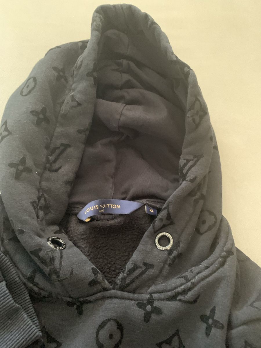 Louis Vuitton Pullover & Sweatshirts: Louis Vuitton Pullover  – Gebraucht aus Bergdietikon von zor_856j 8