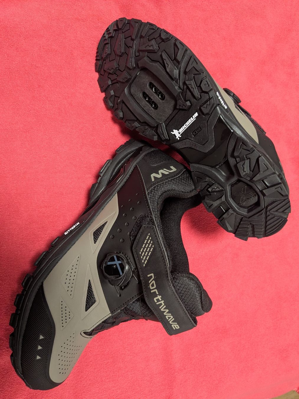 Northwave Scarpe da uomo: Northwave MTB Schuhe Grösse 45gebraucht – Nuovo (secondo la descrizione) da Steffisburg venduto da dik_8w5b 4