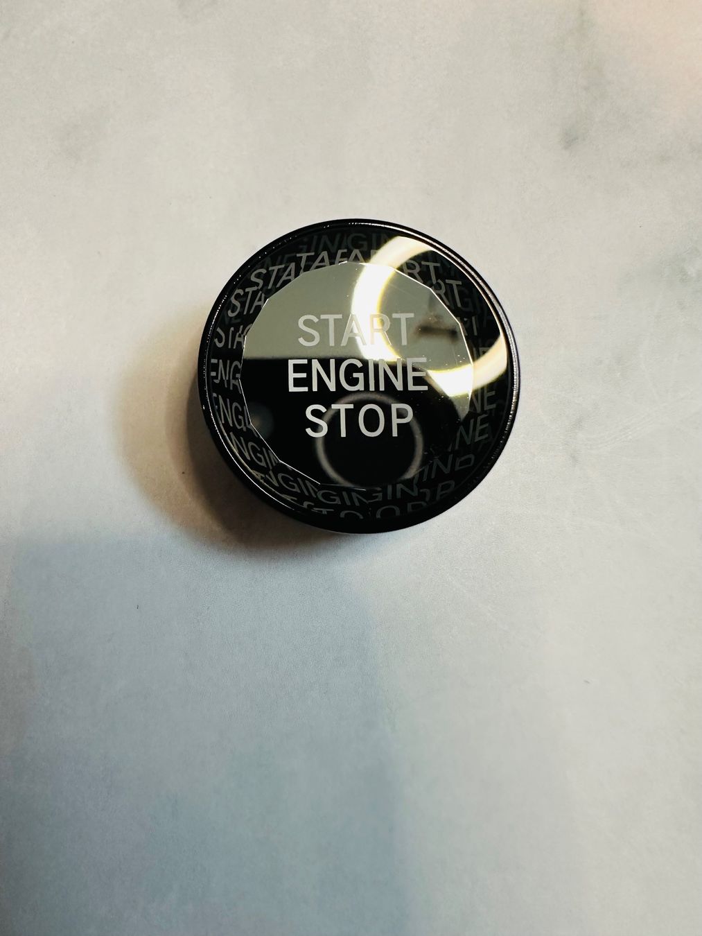 BMW Toutes les pièces auto: BMW Start Knopf E60 E70 E71 E81 E83 E84 E87 E89 E90 E91 E92 – Neuf avec emballage d'origine à Balsthal par D.K.Autoteile11 3