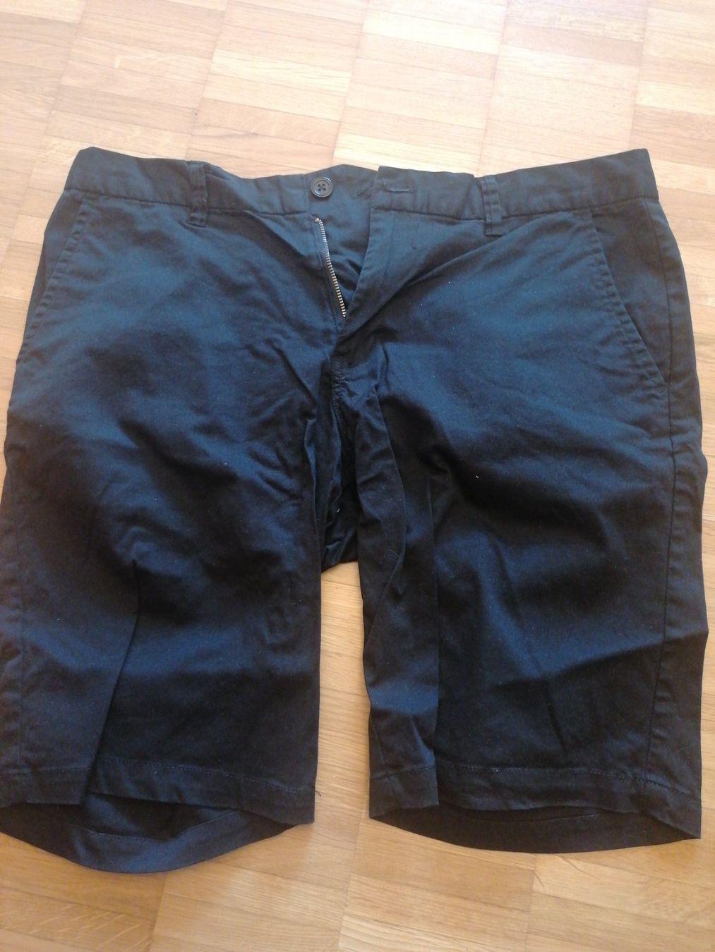 Pantaloni: Pierre Gardin Kurze Hose – Usato da Winterthur venduto da Nutzen_statt_weg1